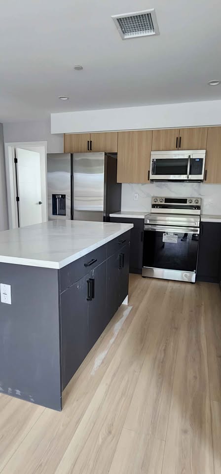 4 Beds 4 Baths - Townhouse