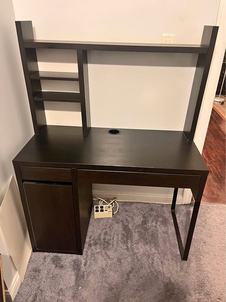 Ikea Micke Desk