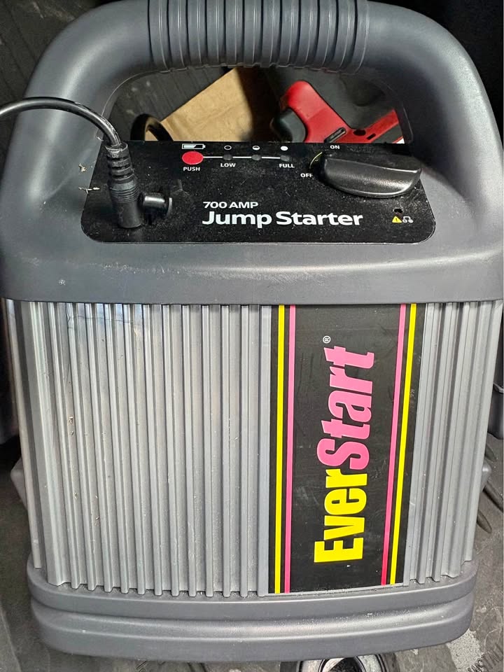 Jump starter