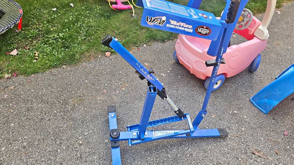 Blue Flame Ultimate pitching machine
