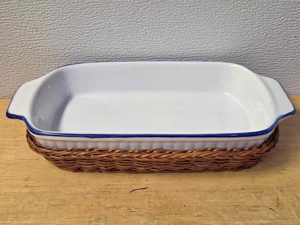 Good Cook Ceramic Ovenware Oblong Baking Dish 1 QT Rectangle 6in x 9in Basket